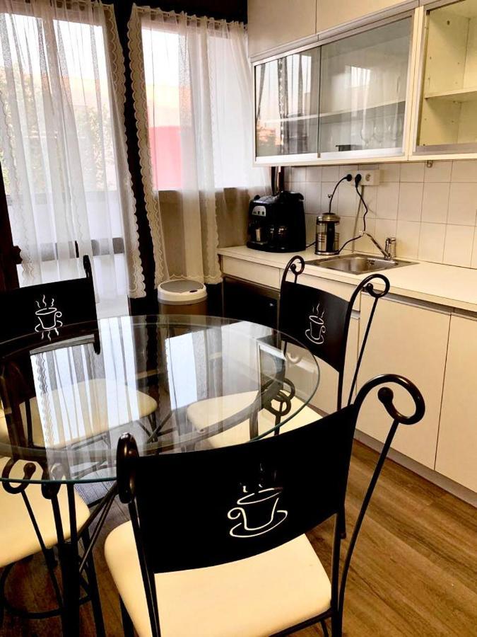 Appartement 3 Pieces Pour 1 A 5 Voyageurs Rillieux-la-Pape Екстер'єр фото